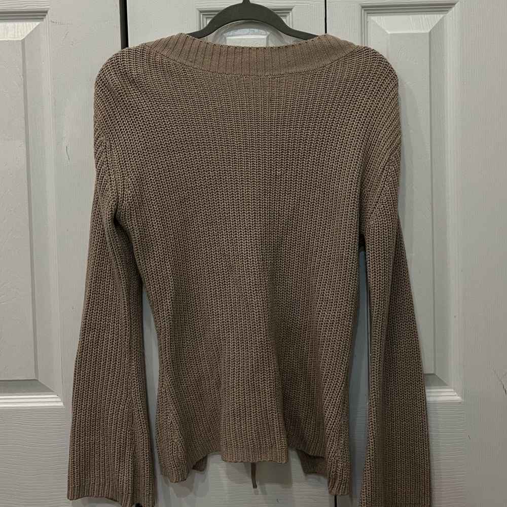 Balloon sleeve lace up back sweater
